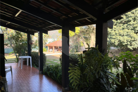 Casa Térrea à venda com 4 quartos, sendo 2 suítes, em Jardim Paulista, Atibaia, SP