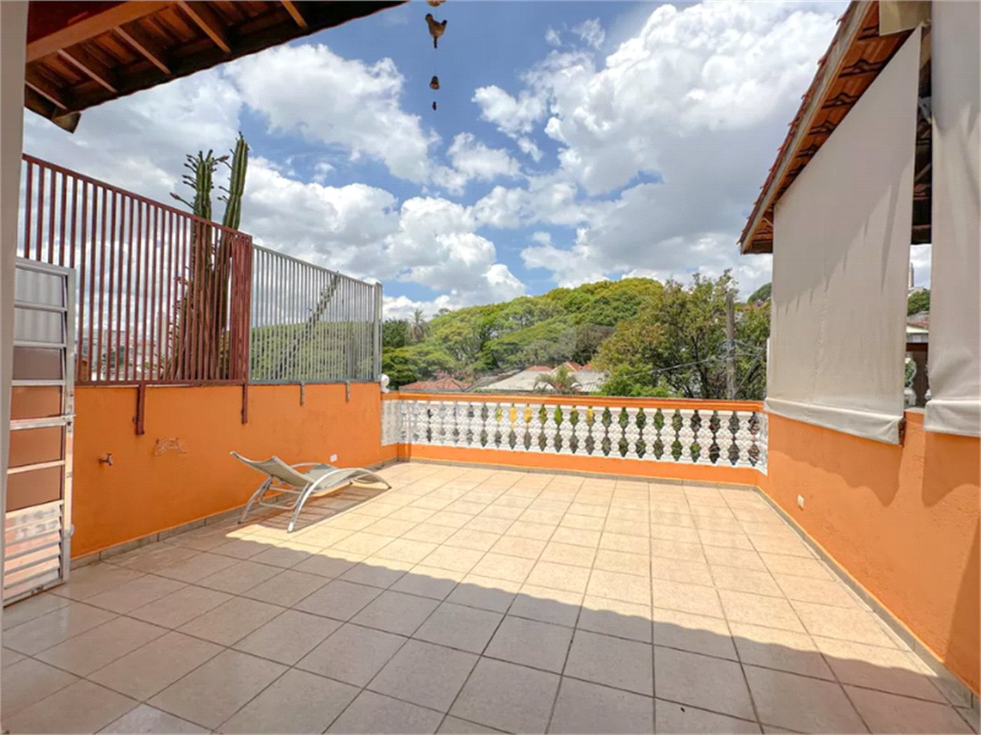 Casa para alugar com 3 quartos, sendo 1 suíte, em Vila Anglo Brasileira, São Paulo, SP