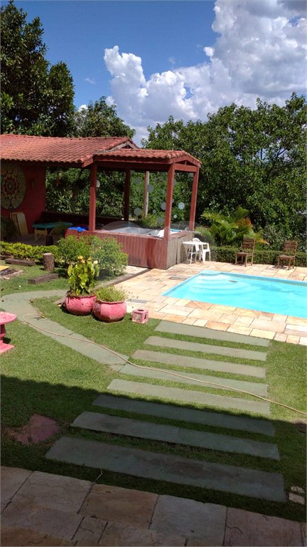 Casa à venda com 7 quartos, sendo 6 suítes, em Caceia, Mairiporã, SP