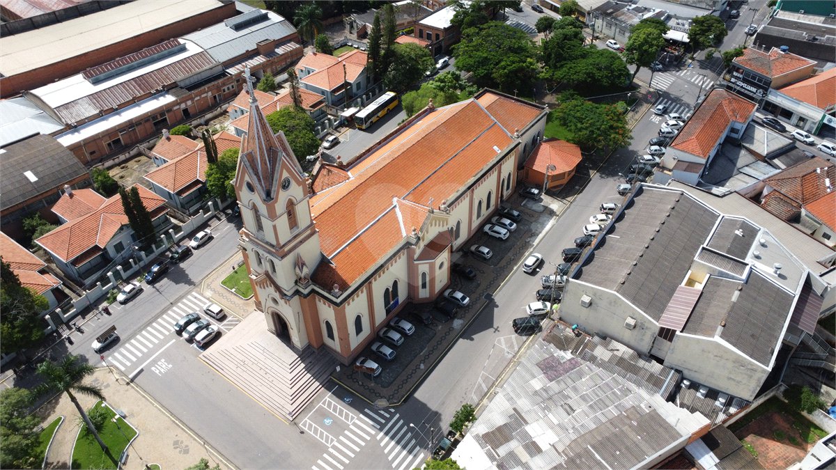 Casa à venda com 3 quartos, sendo 1 suíte, em Jardim Novo São Pedro, Salto, SP