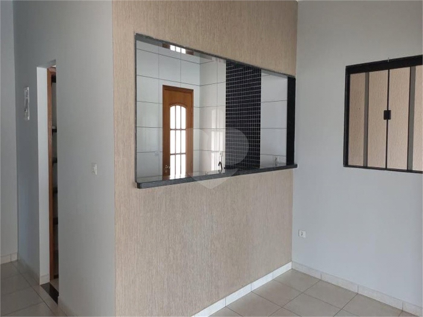 Casa à venda com 3 quartos, sendo 1 suíte, em Ipê, Três Lagoas, MS