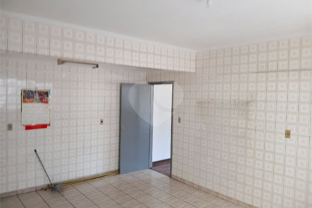 Sobrado à venda com 3 quartos, sendo 1 suíte,  no Centro, Santo André, SP