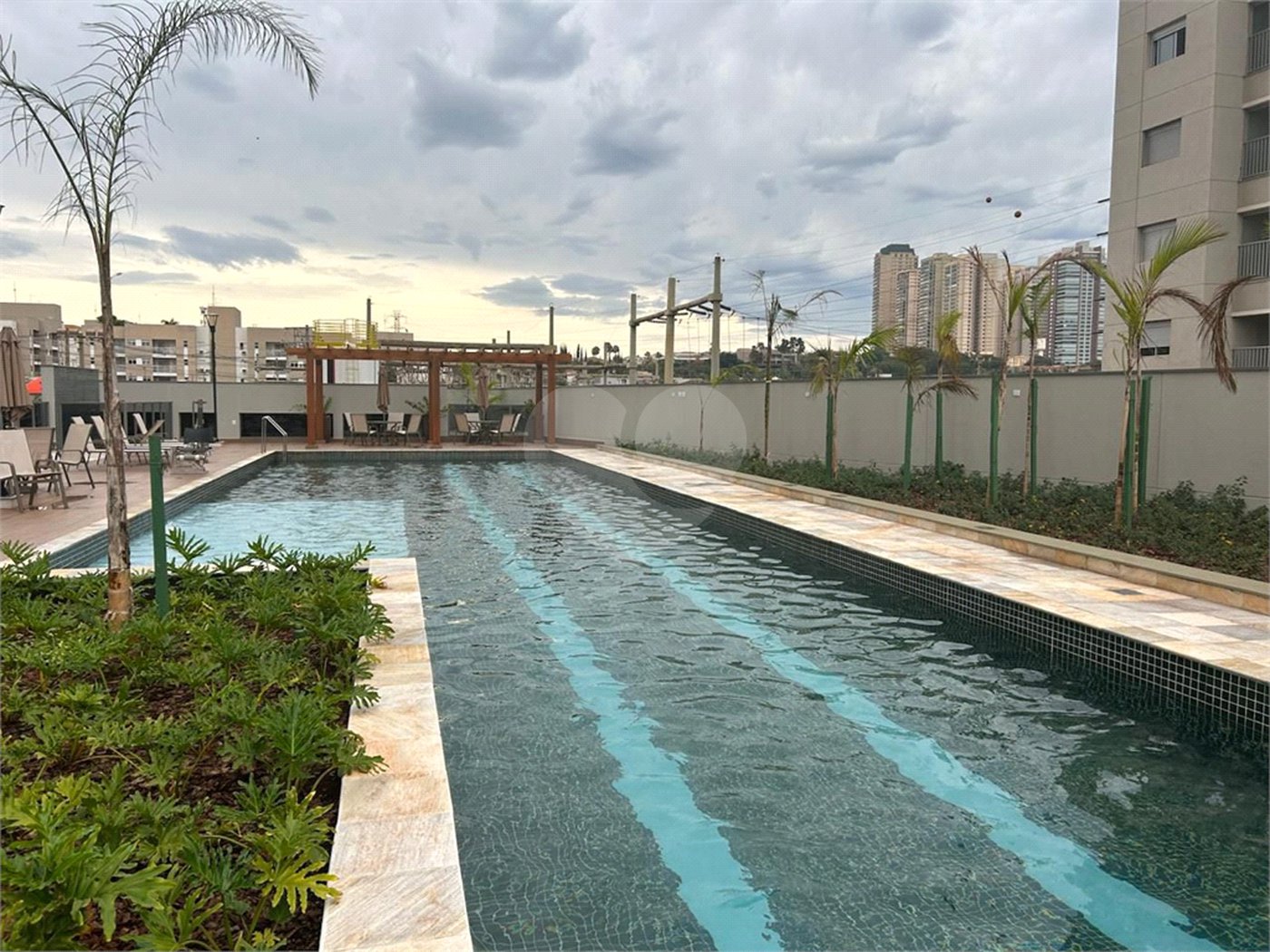 Casa à venda ou para alugar com 3 quartos, sendo 1 suíte, no condomínio Residencial Magnolia Rp, Ribeirão Preto - SP