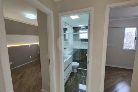 Apartamento à venda com 3 quartos, sendo 1 suíte,  no Centro, São Caetano do Sul, SP