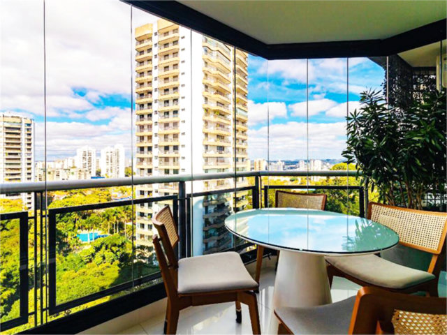 Apartamento à venda com 4 suítes em Alto da Boa Vista, São Paulo, SP