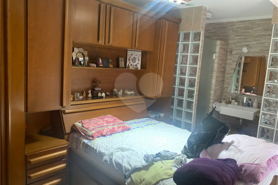 Sobrado à venda com 4 quartos em Santana, São Paulo, SP
