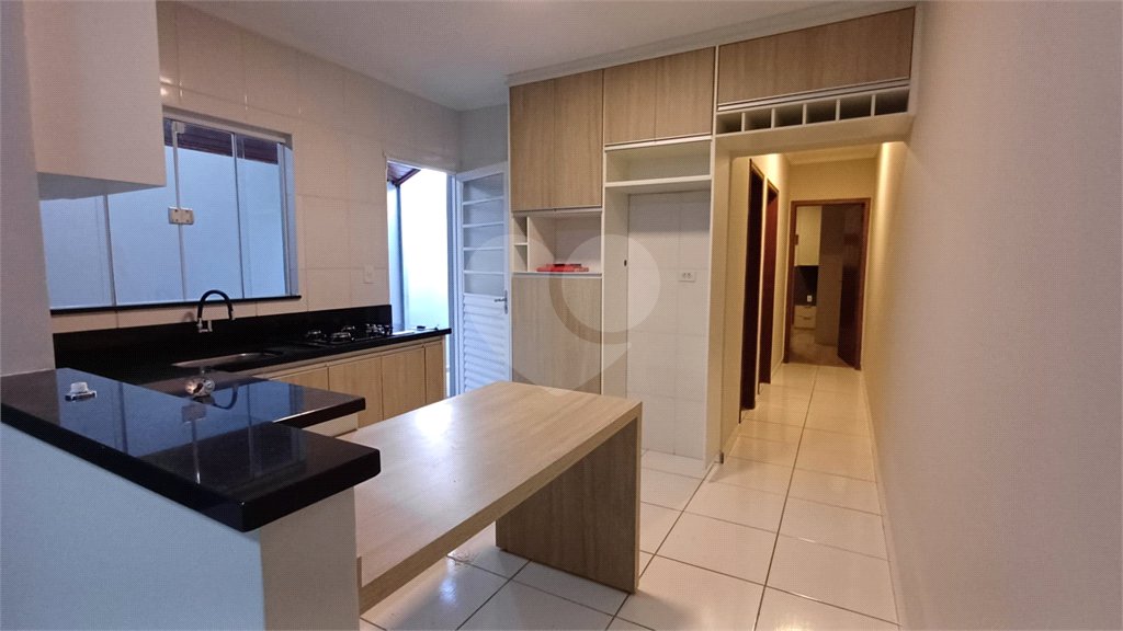 Casa à venda com 2 quartos em Vila Mazzei, Itapetininga, SP