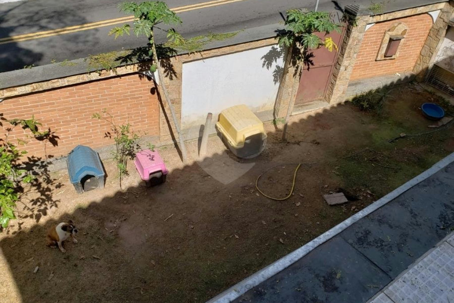 Sobrado à venda com 4 quartos, sendo 1 suíte, em Jardim Floresta, São Paulo, SP