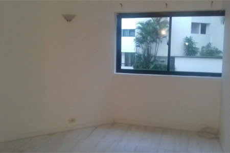 Apartamento à venda com 3 quartos, sendo 1 suíte,  em Jardim Parque Morumbi, São Paulo, SP