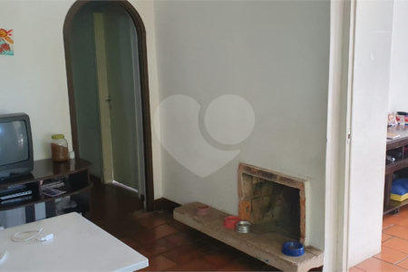 Casa Térrea à venda com 4 quartos, sendo 1 suíte, em Vila Albertina, São Paulo, SP