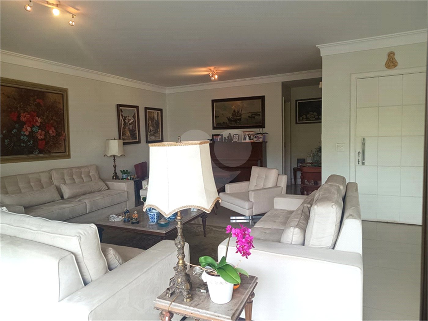 Apartamento à venda com 3 suítes em Vila Suzana, São Paulo, SP