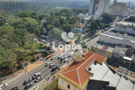 Apartamento à venda com 3 quartos, sendo 1 suíte,  no Centro, São José dos Campos, SP