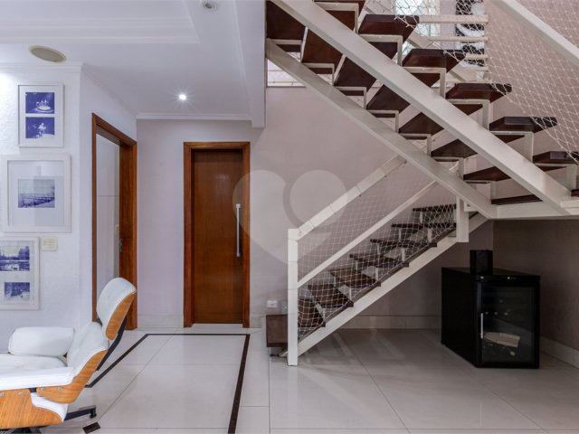 Casa à venda com 4 quartos, sendo 2 suítes,  no condomínio Los Alámos, São Paulo - SP