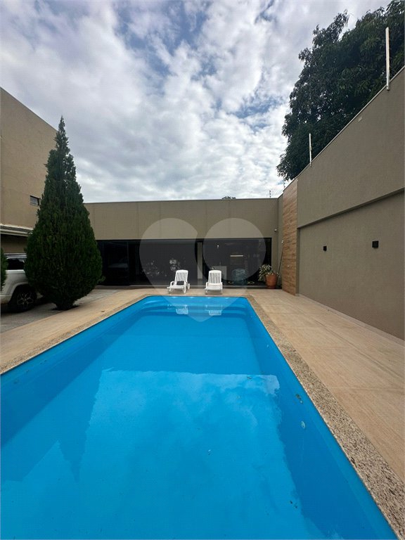 Casa à venda com 6 suítes em Pedro Juan Caballero, Amambay