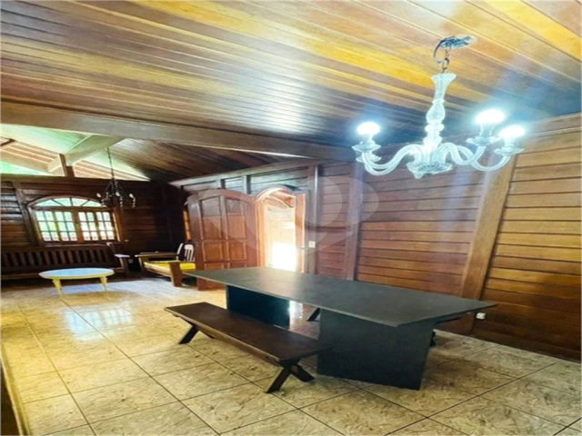 Casa à venda com 4 quartos no condomínio Sausalito, Mairiporã - SP