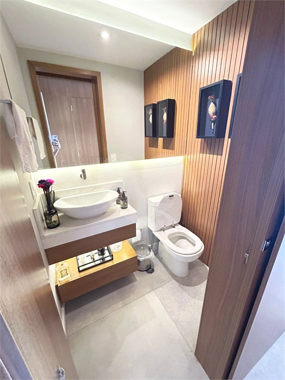 Apartamento à venda com 3 suítes em Barra Funda, São Paulo, SP