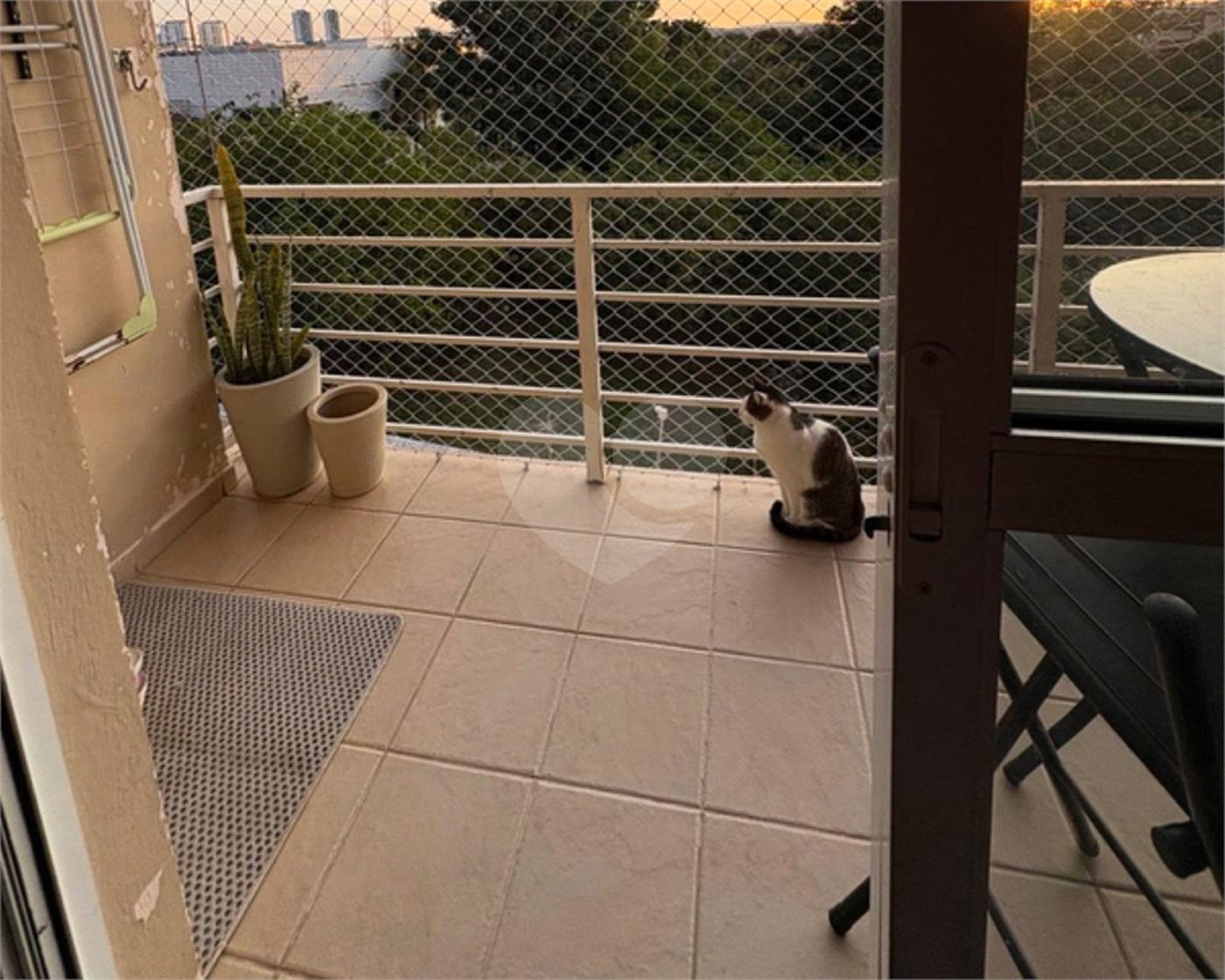 Apartamento à venda com 2 quartos em Jardim Leocádia, Sorocaba, SP