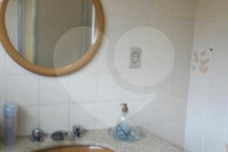 Sobrado à venda com 3 quartos em Brooklin Paulista, São Paulo, SP