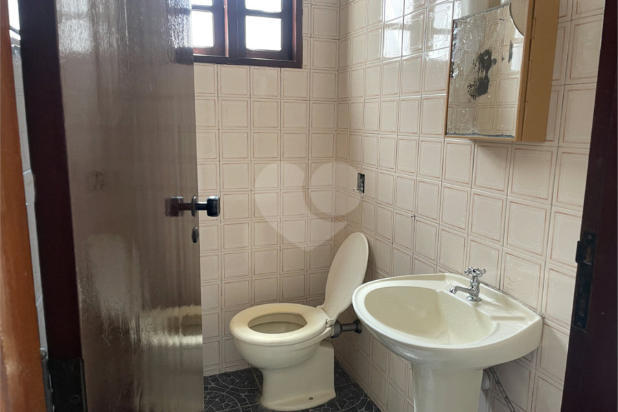 Casa Térrea à venda com 5 quartos, sendo 3 suítes, em Butantã, São Paulo, SP
