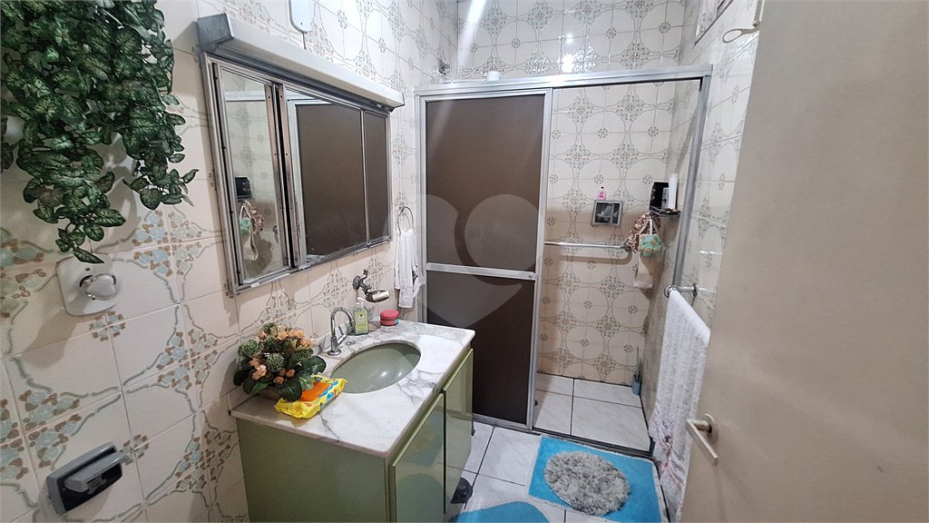 Sobrado à venda com 3 quartos em Vila Gustavo, São Paulo, SP