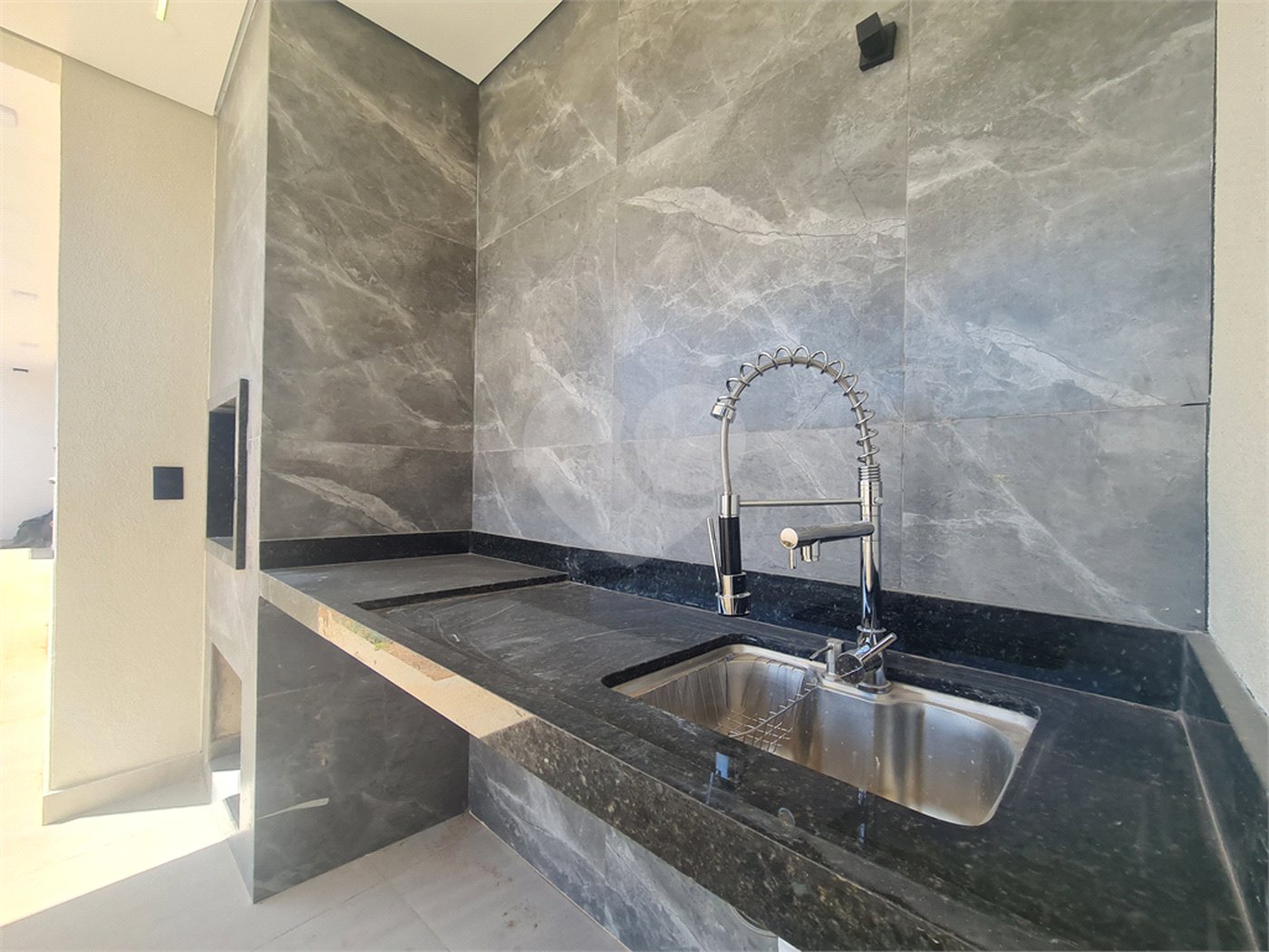 Casa à venda com 3 quartos, sendo 2 suítes, no condomínio Reserva Ipanema I, Sorocaba - SP