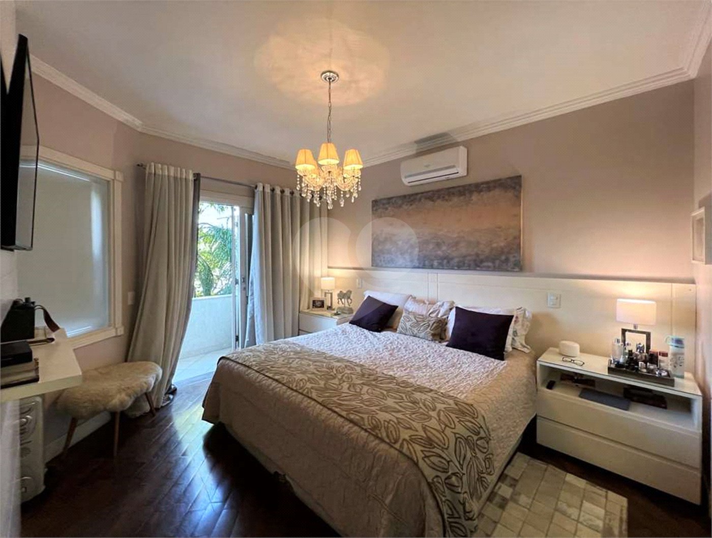 Casa à venda com 4 suítes em Vila Santo Antônio, Cotia, SP