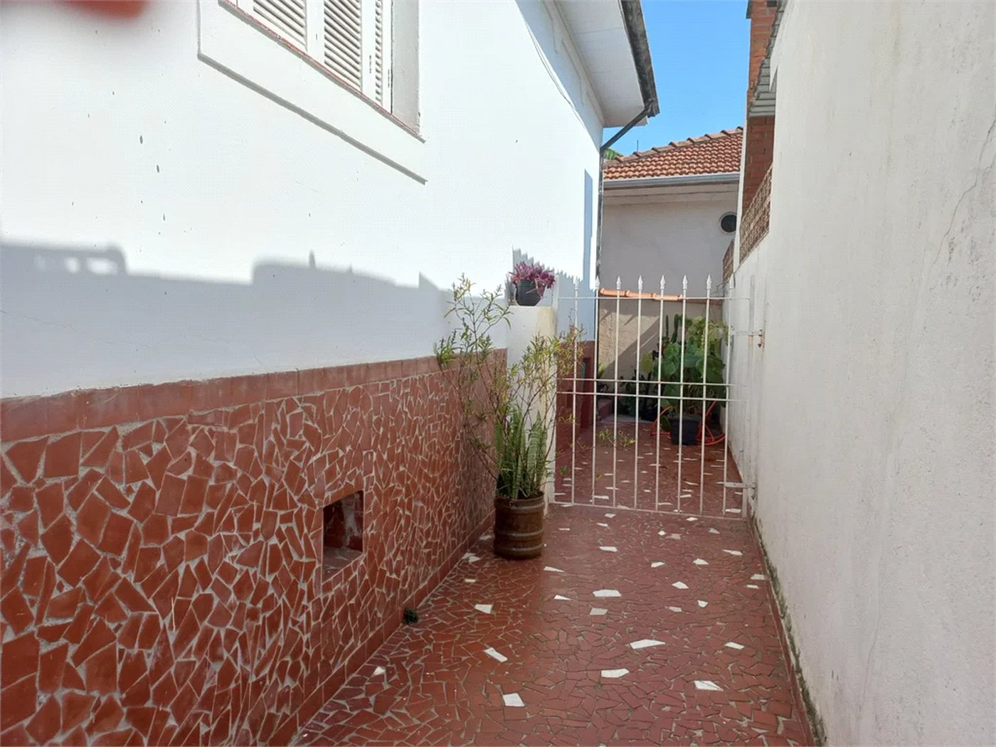 Casa à venda com 3 quartos, sendo 2 suítes, em Jaguaré, São Paulo, SP