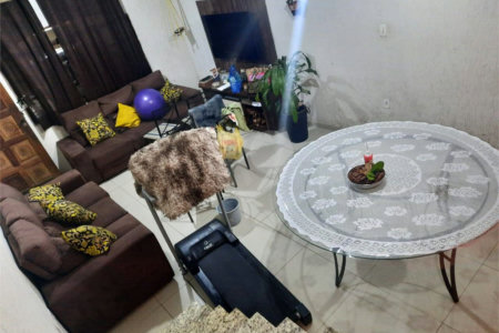 Sobrado à venda com 2 quartos, sendo 1 suíte, em Residencial Rancho Grande, Itaquaquecetuba, SP