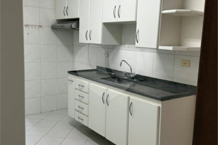 Apartamento à venda com 3 quartos, sendo 1 suíte, em Campestre, Santo André, SP
