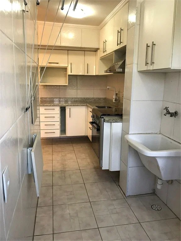 Apartamento à venda com 3 quartos em Jardim Olympia, São Paulo, SP