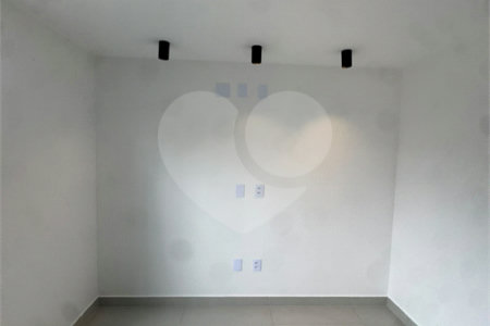 Casa à venda com 2 quartos, sendo 1 suíte, em Pedra de Guaratiba, Rio de Janeiro, RJ