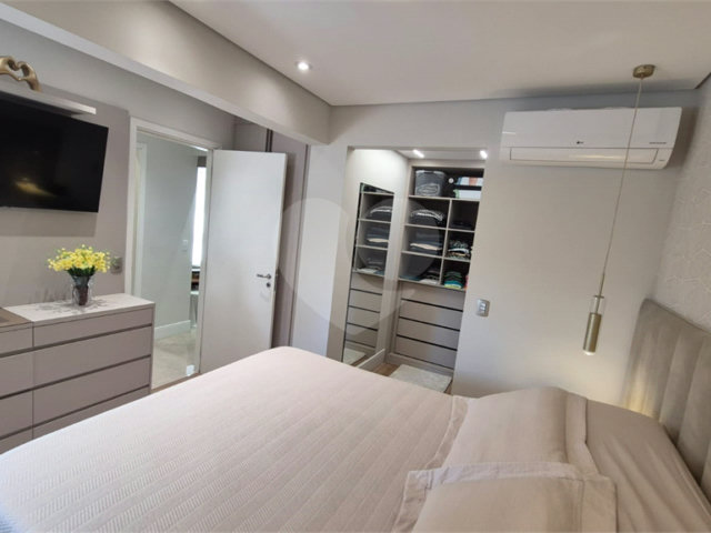 Apartamento à venda com 3 suítes em Santana, São Paulo, SP
