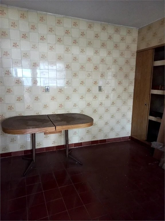 Sobrado à venda com 3 quartos, sendo 1 suíte, em Vila Lageado, São Paulo, SP