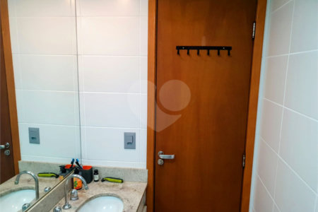 Apartamento à venda com 3 quartos, sendo 1 suíte, em Humaitá, Rio de Janeiro, RJ