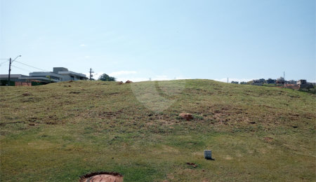 Terreno à venda no condomínio Campo de Toscana, Vinhedo - SP