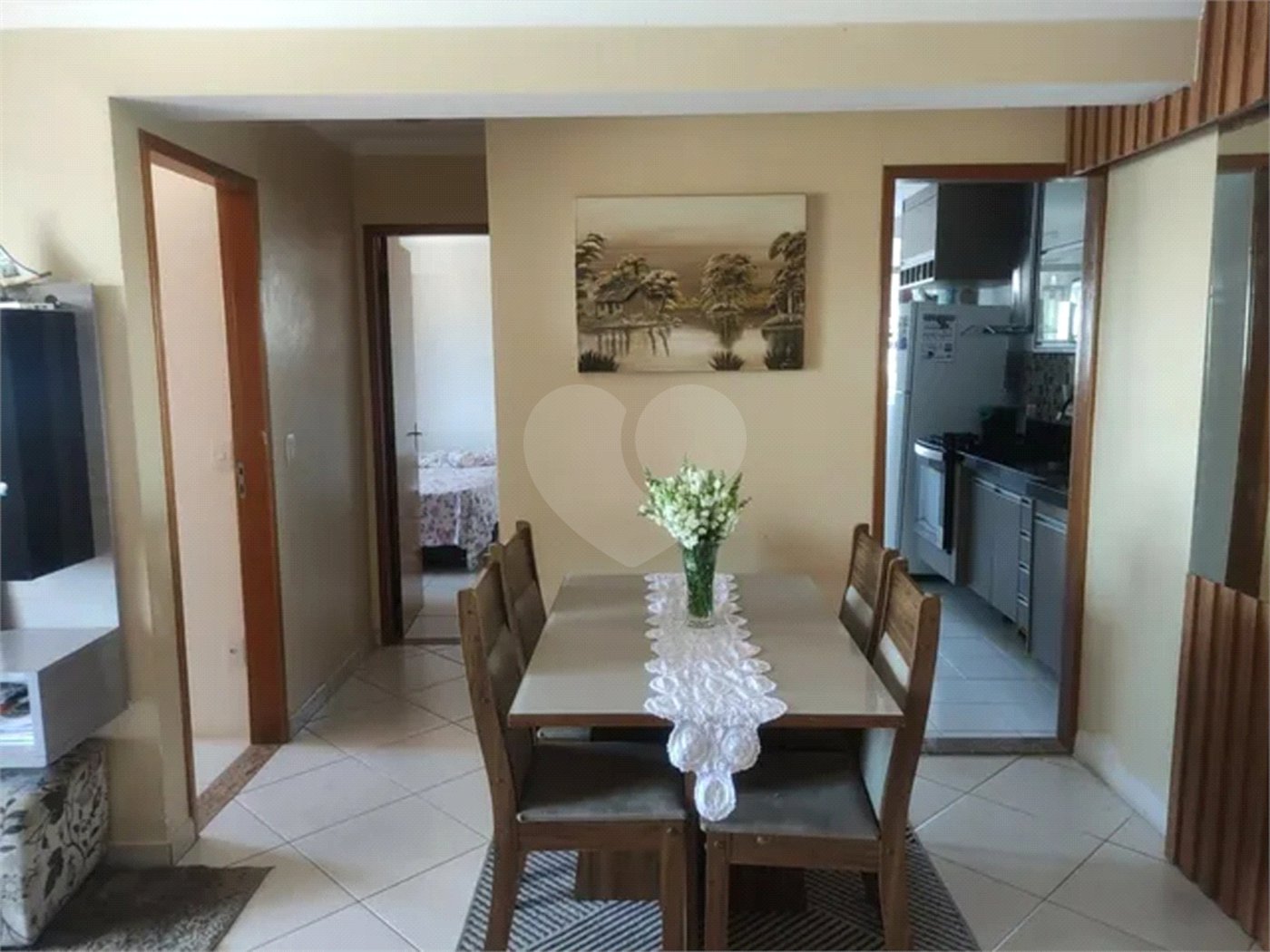 Apartamento à venda com 2 quartos, sendo 1 suíte,  em Jardim Motorama, São José dos Campos, SP