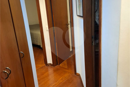 Apartamento à venda com 3 quartos, sendo 1 suíte, em Vila Mariana, São Paulo, SP
