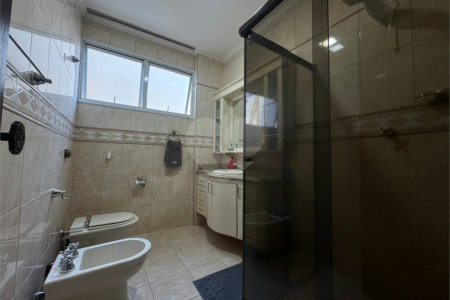 Apartamento à venda com 3 quartos, sendo 1 suíte, no Centro, Ribeirão Preto, SP
