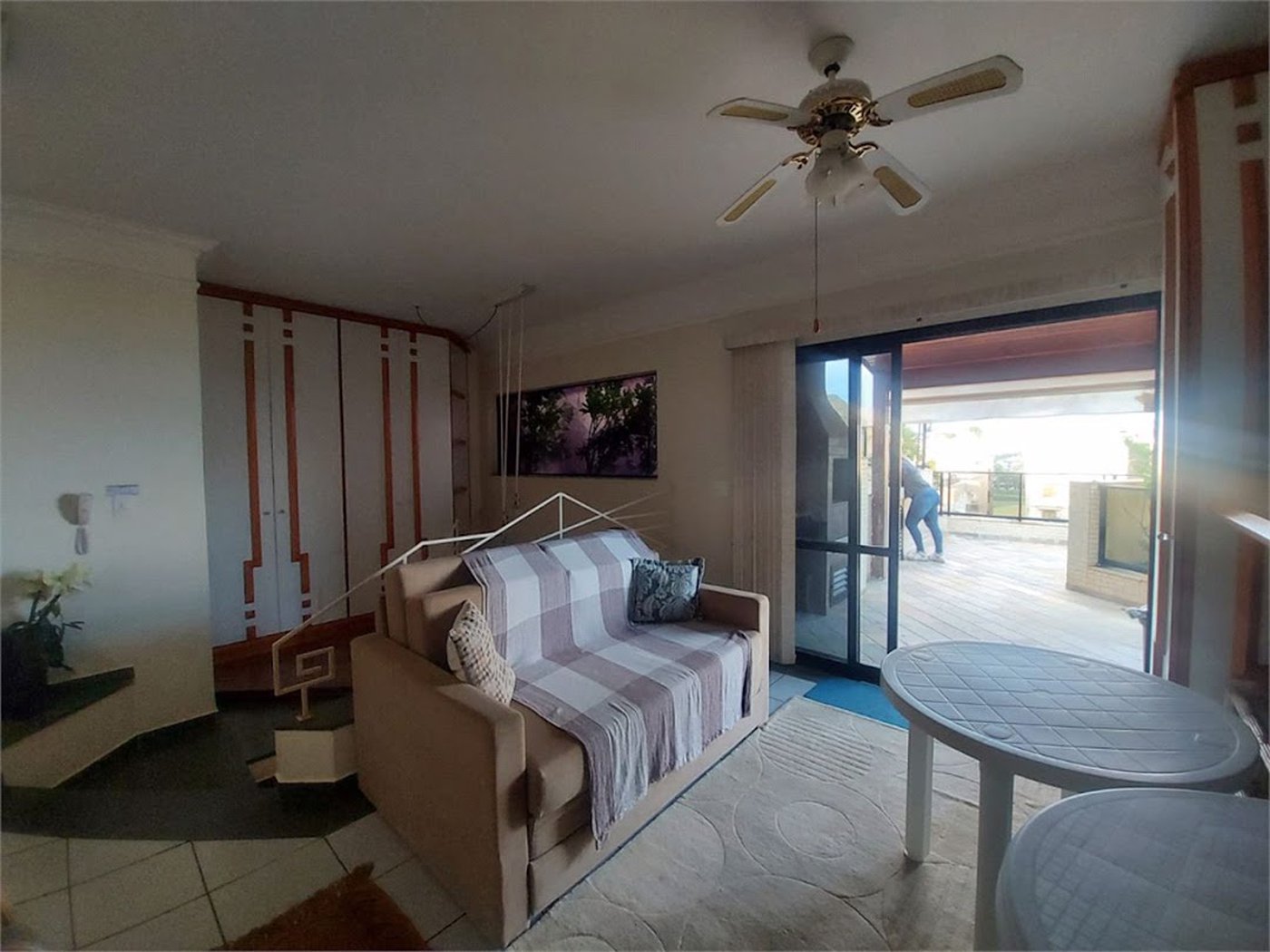Apartamento Residencial à venda, Enseada, Guarujá - AP0517.