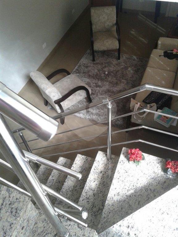 Casa à venda com 4 quartos, sendo 3 suítes, em Barra Funda, São Paulo, SP