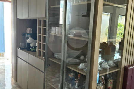 Casa à venda com 3 quartos, sendo 2 suítes, em Jardim de Cresci, São Carlos, SP