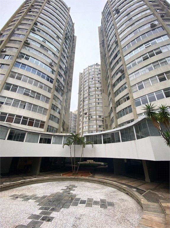 Apartamento à venda com 3 quartos, sendo 1 suíte, em Jardim Europa, São Paulo, SP