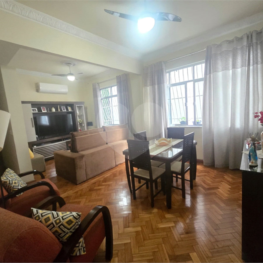 Apartamento à venda com 2 quartos, sendo 1 suíte, em Tijuca, Rio de Janeiro, RJ