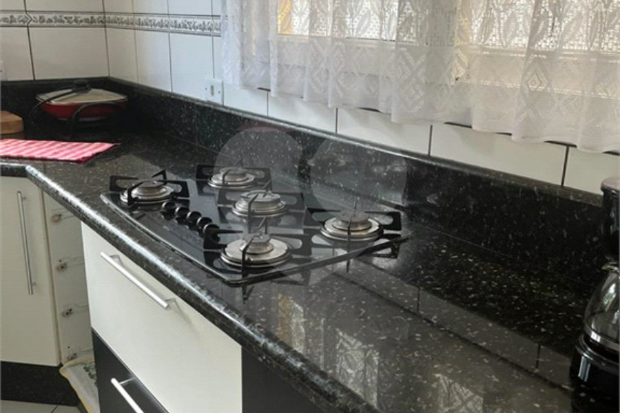 Casa à venda com 4 quartos, sendo 1 suíte, no condomínio Estancia da Serra / Residencial Nova Mairipora, Mairiporã - SP