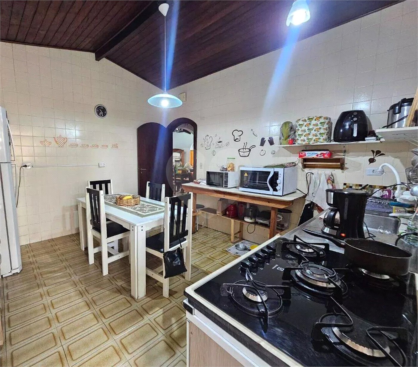 Casa Térrea à venda com 3 quartos, sendo 1 suíte, no Centro, Poá, SP