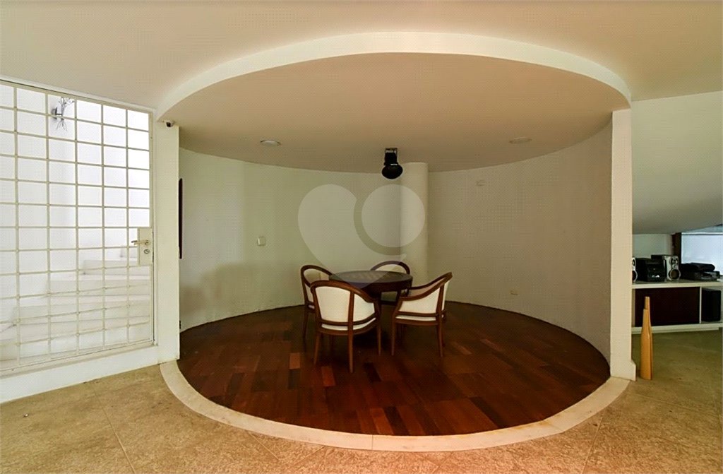 Casa à venda com 4 suítes em Alto da Boa Vista, São Paulo, SP
