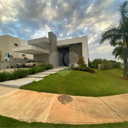 Casa à venda com 3 suítes no condomínio Alphaville Nova Esplanada 4, Votorantim - SP
