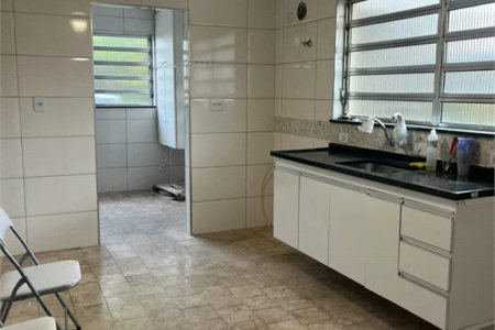 Casa à venda com 5 quartos, sendo 3 suítes, em Jardim Bonfiglioli, São Paulo, SP