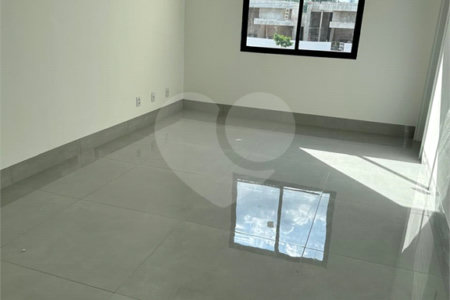 Casa à venda com 5 suítes no condomínio Florais do Parque, Cuiabá - MT