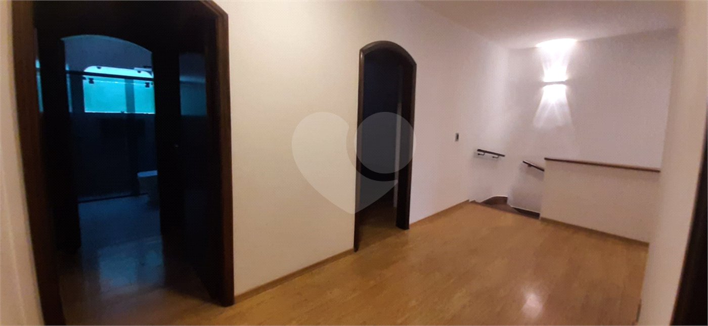 Sobrado à venda ou para alugar com 4 quartos, sendo 3 suítes,  em Jardim Franca, São Paulo, SP